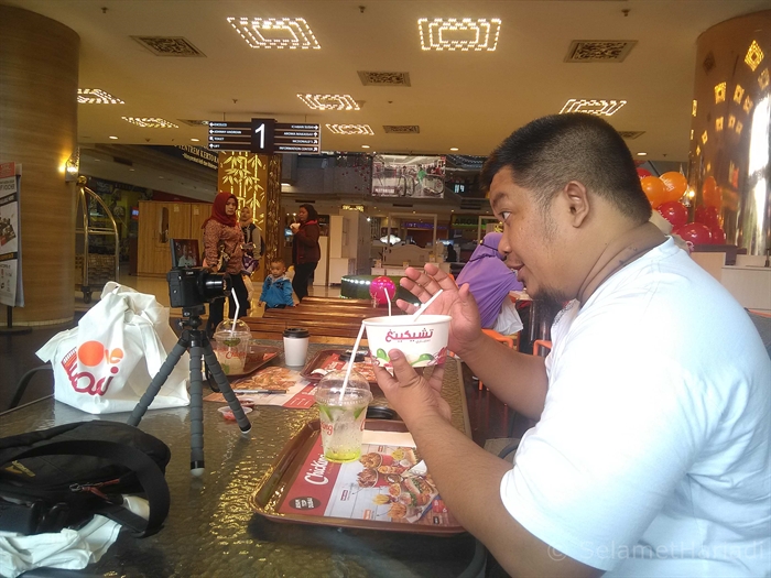 Nasi Briyani, Grilled Chicken dan Dubai Breeze Chicking Surabaya, Indonesia (dok. pribadi)