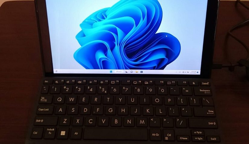 ASUS ExpertBook B3000 review, Laptop Fleksibel Daya Tahan Baterai Panjang