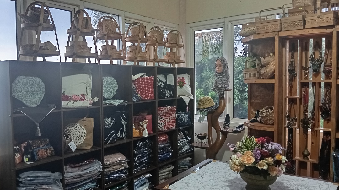 Anjani Batik Gallery