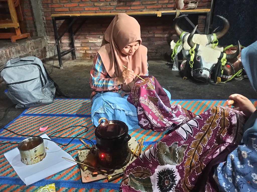 proses membatik selamethariadi.com