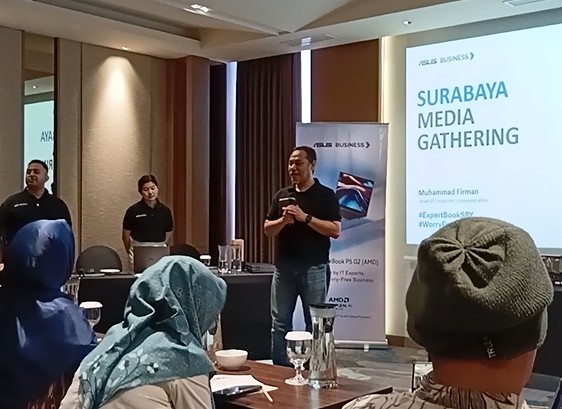 Rekomendasi Laptop untuk Kerja, ASUS ExpertBook P5 G2 (AMD) gathering media Surabaya Blogger Firman selamethariadi