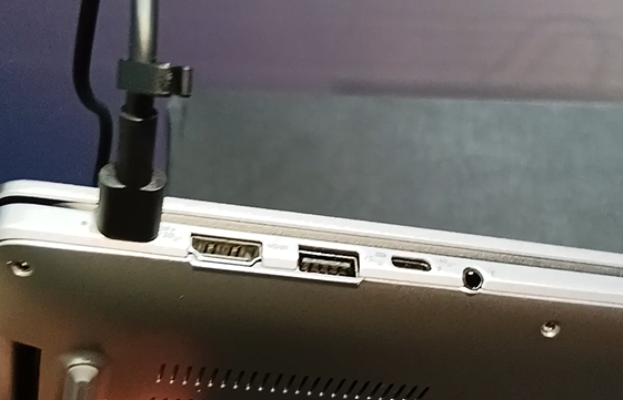 Rekomendasi Laptop untuk Kerja, ASUS ExpertBook P5 G2 (AMD) port usb lan dongle selamethariadi
